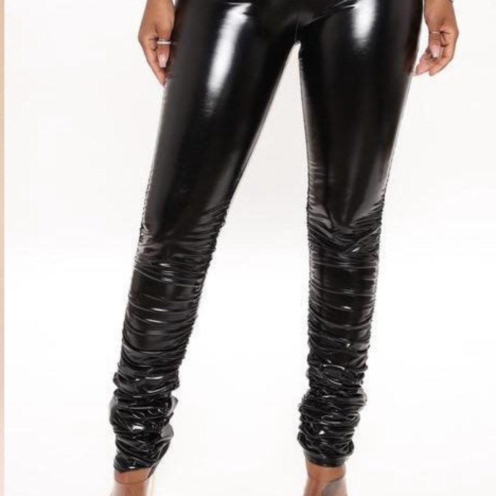 Fashion Nova Black Patent Faux Leather Ruched Leggings